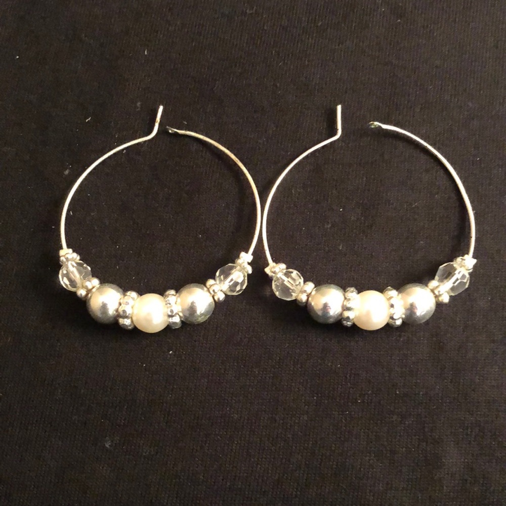 Fashion hoop earrings